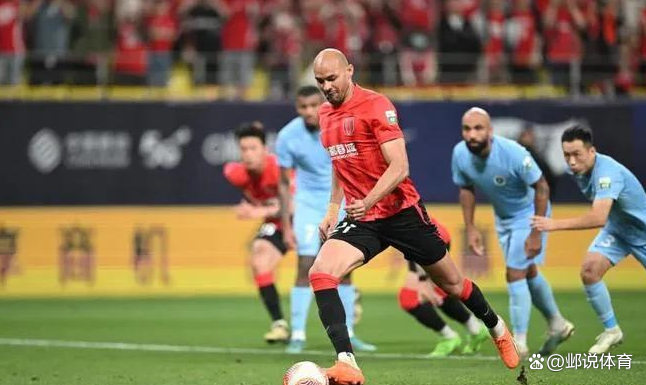  瓦伦西亚发布备战花絮，今晨造点机会，中超任务艰巨，身体对抗强度拉满雷速体育入口